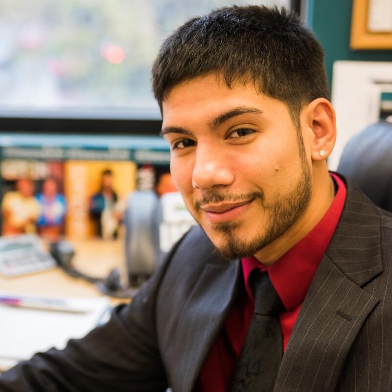 Saul Garcia headshot